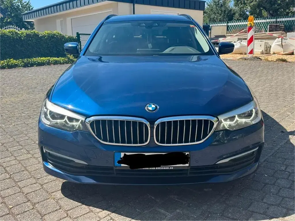 Gebraucht BMW 530 265 PS (194 kW) 2020 Blau Limousine