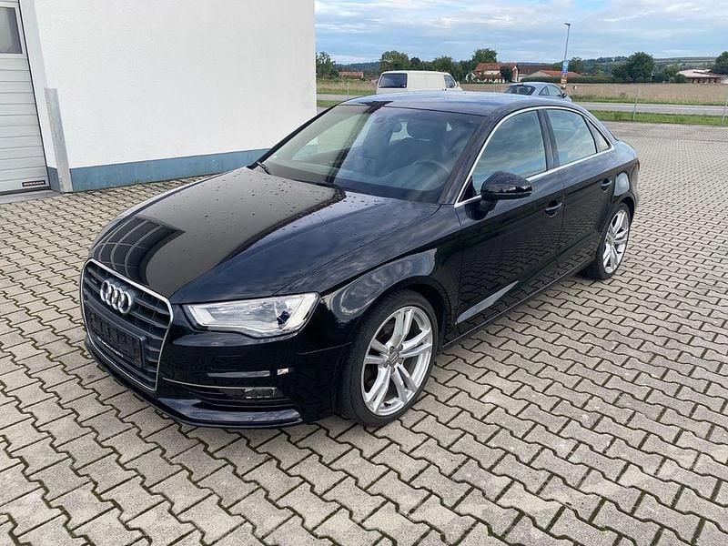 Schwarz Gebraucht 2013 Audi A3 S-Line Limousine | 11.490 € (Guter Preis) - Bild 1/4