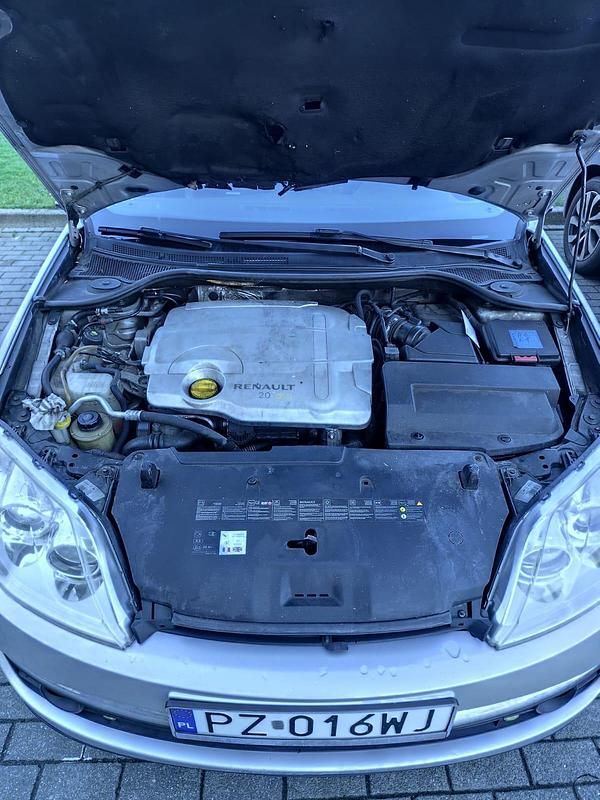 Gebraucht Renault Laguna III 150 PS (110 kW) 2008 Silber Kombi