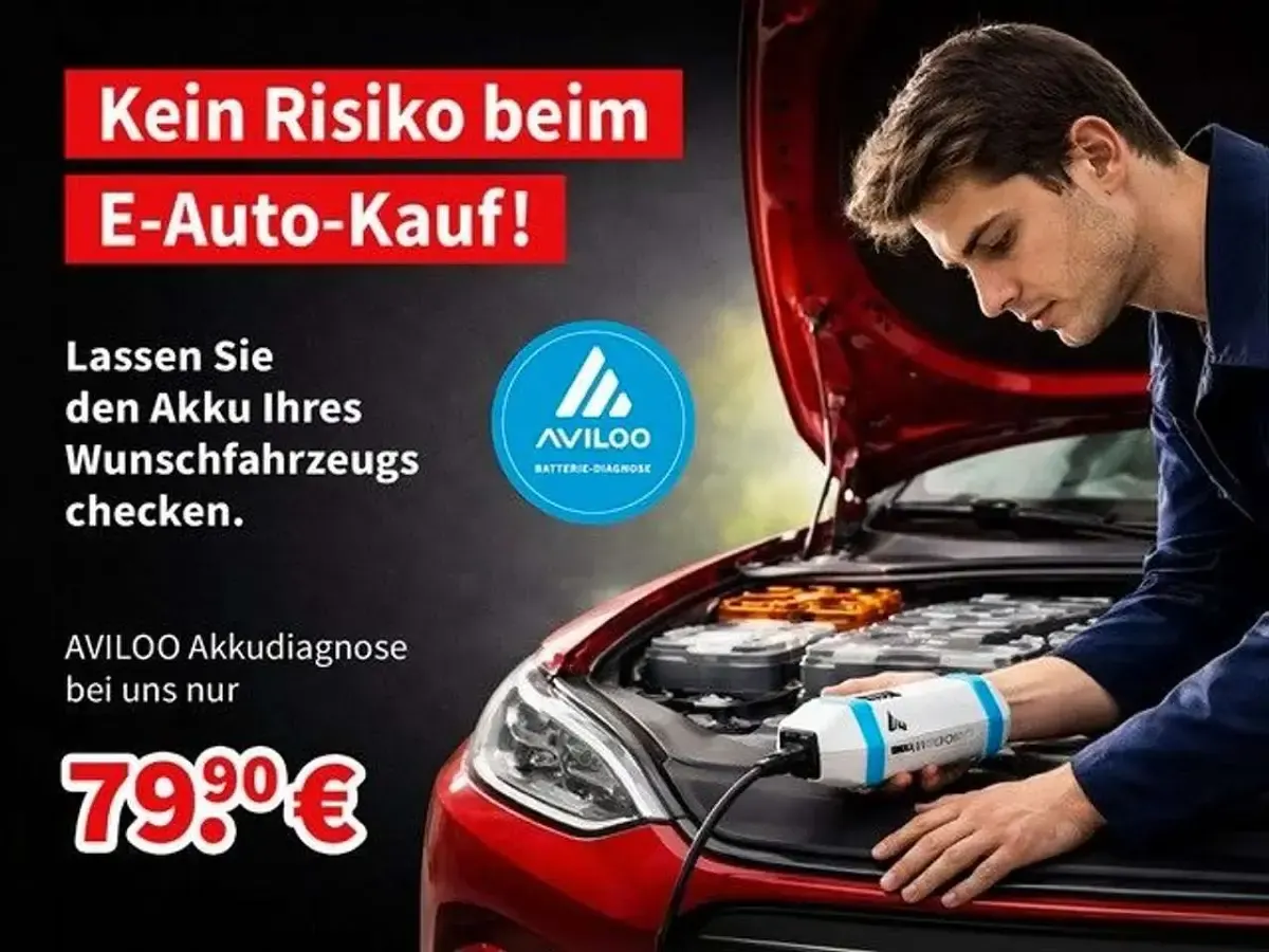 Gebraucht Hyundai Kona Basis 100 kW (136 PS) 2023 Blau SUV
