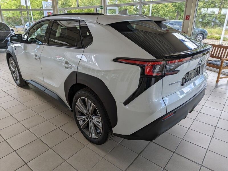 Gebraucht Subaru Solterra Platinum 160 kW (218 PS) 2023 Weiß SUV