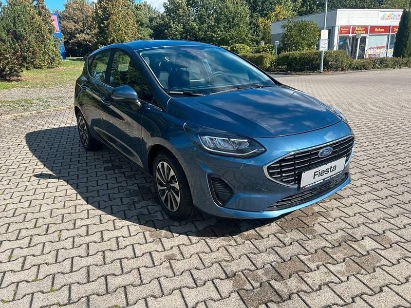 Gebraucht Ford Fiesta Titanium 125 PS (91 kW) 2023 Blau Limousine