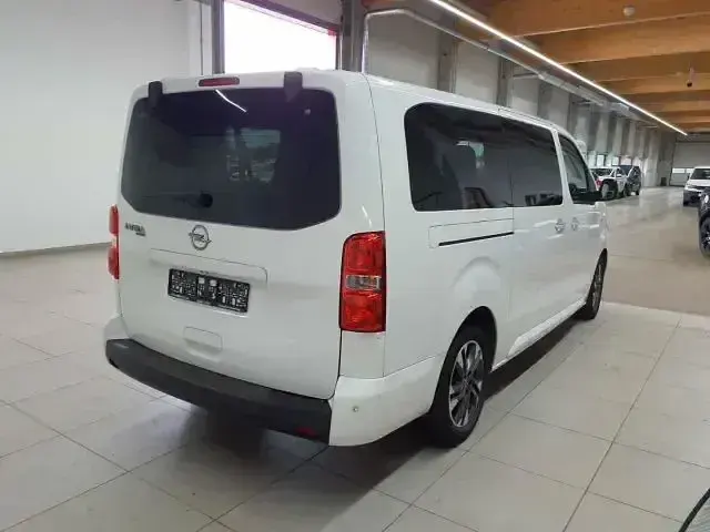 Gebraucht Opel Zafira Life Elegance 177 PS (130 kW) 2022 Jade weiß Van / Kleinbus
