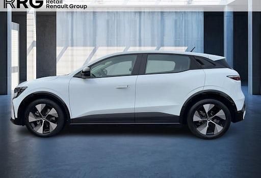 Gebraucht Renault Megane E-Tech Equilibre 160 kW (218 PS) 2022 Weiß ( arktisweiß (weiß)) Limousine