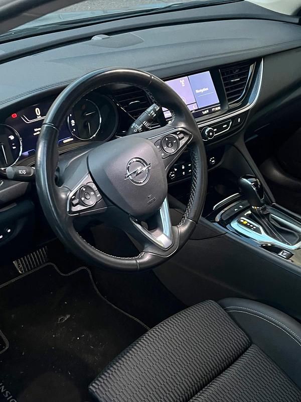 Gebraucht 2019 Opel Insignia Kombi | 11.000 € - Bild 1/4