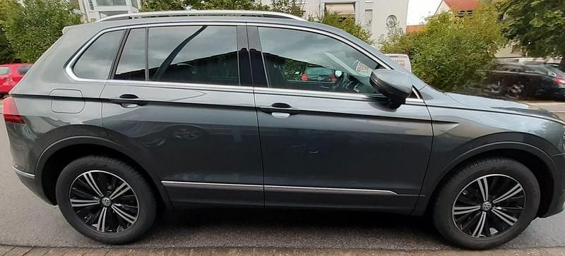 Gebraucht VW Tiguan Highline 190 PS (139 kW) 2019 Grau SUV