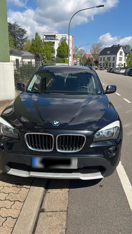 Gebraucht BMW X1 143 PS (105 kW) 2010 Schwarz SUV