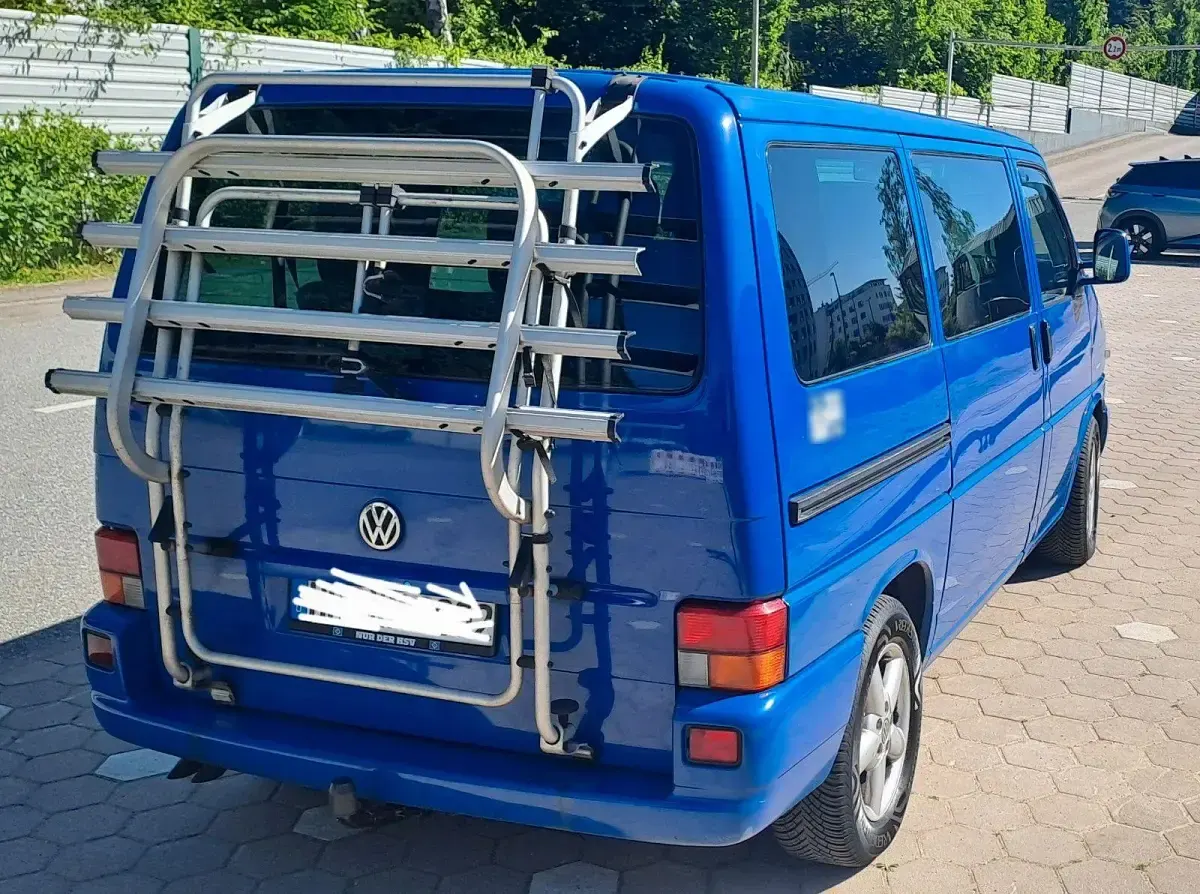 Gebraucht VW T4 151 PS (111 kW) 2002 Blau Van