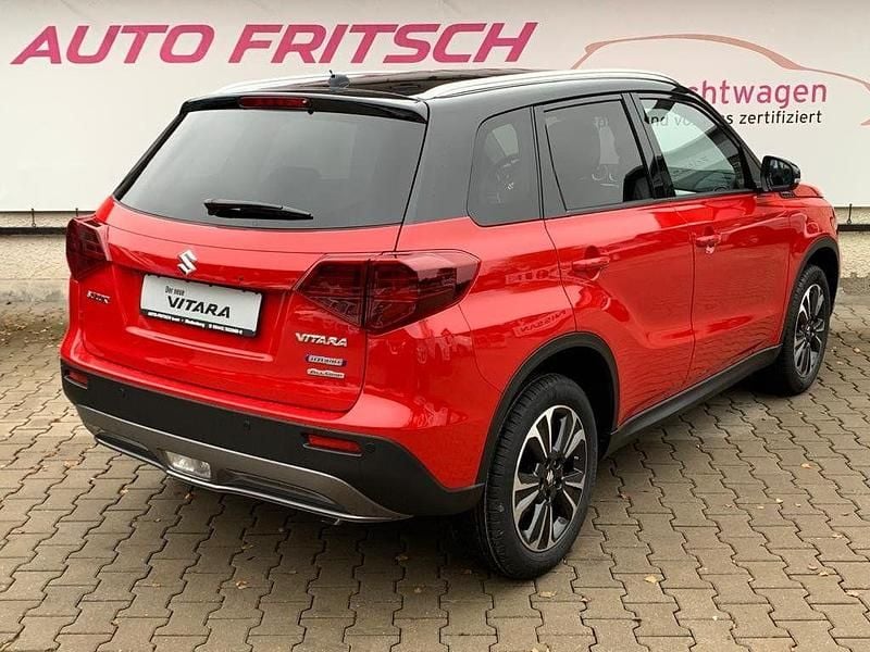 Gebraucht Suzuki Vitara Comfort+ 129 PS (94 kW) 2020 Rot SUV