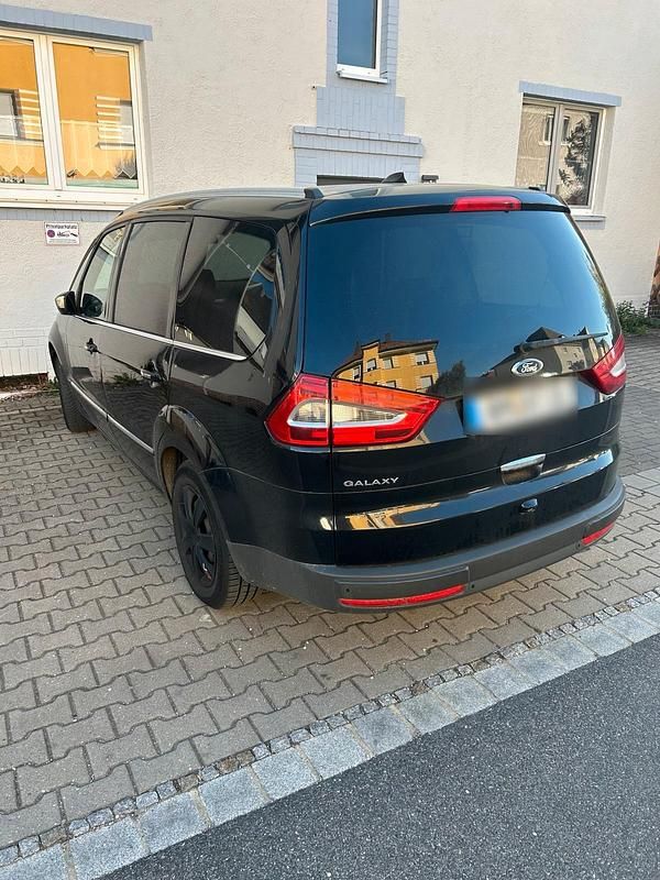 Second-hand Ford Galaxy 163 CP (119 kW) 2011 Negru Monovolum