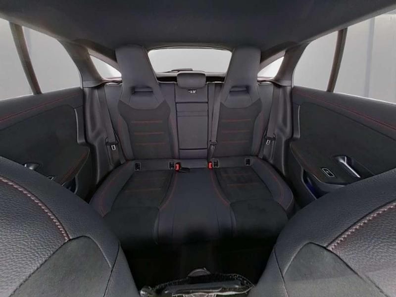 Gebraucht Mercedes CLA200 Advanced 163 PS (119 kW) 2025 Polarweiss  unilack Kombi