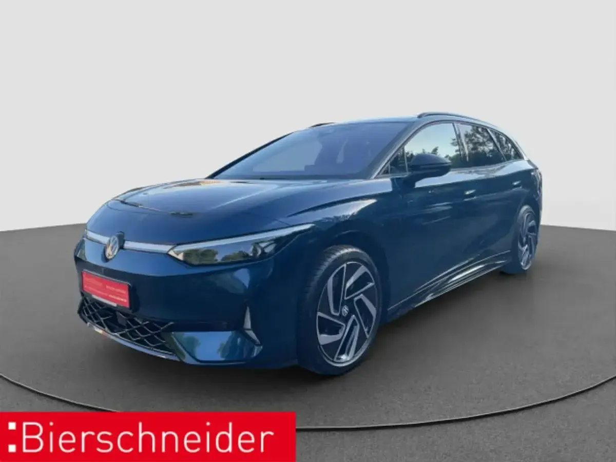 Gebraucht VW ID.7 GTX 250 kW (340 PS) 2025 Blau Kombi
