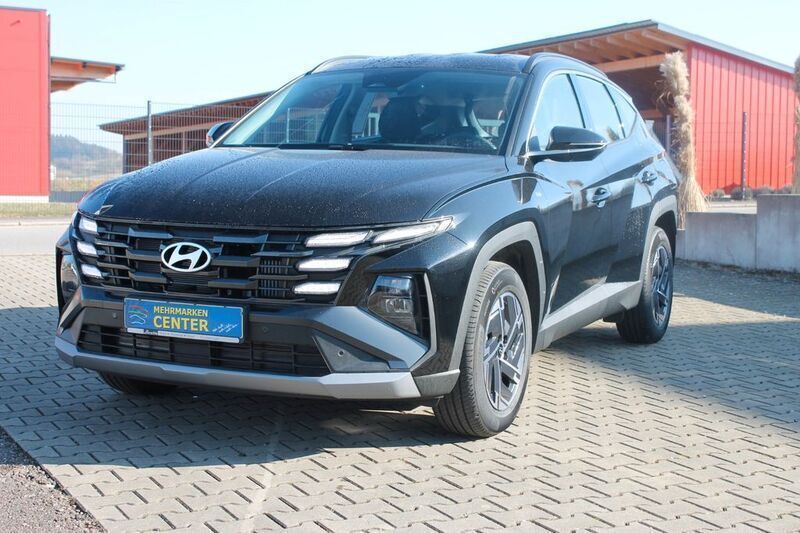 Schwarz Neu 2025 Hyundai Tucson GO! SUV | 31.990 € (Superpreis) - Bild 1/4