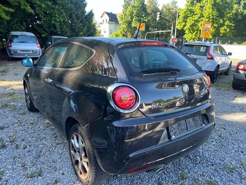 Gebraucht Alfa Romeo MiTo Turismo 95 PS (69 kW) 2009 Schwarz Kleinwagen