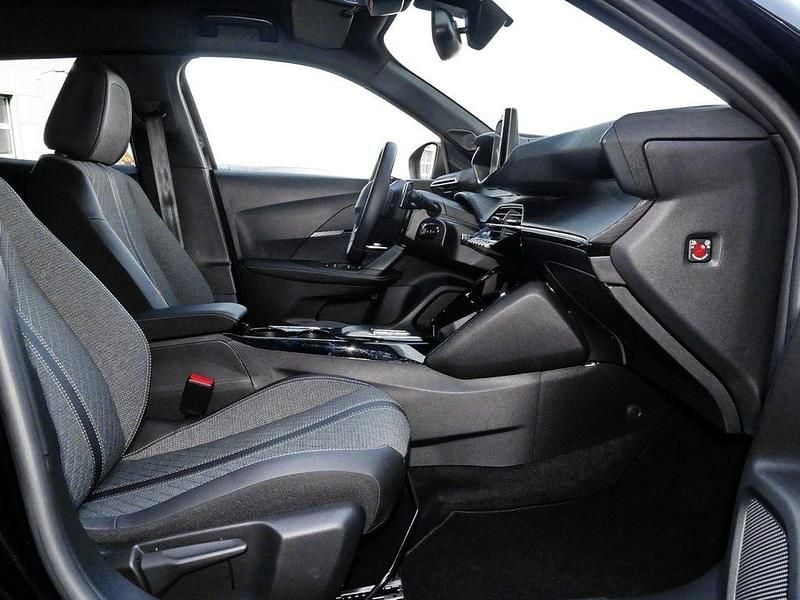 Gebraucht Peugeot 2008 Allure 131 PS (96 kW) 2024 Schwarz SUV