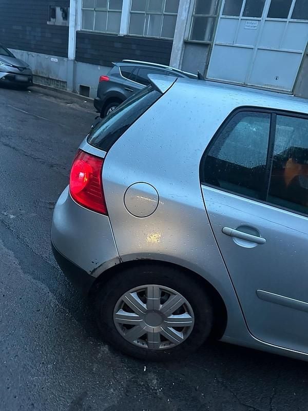 Gebraucht VW Golf VI 102 PS (75 kW) 2008 Grau Kleinwagen