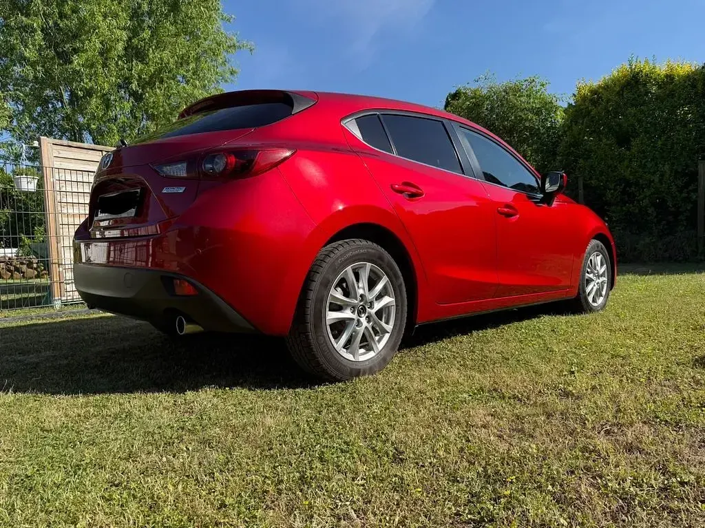 Gebraucht Mazda 3 Center-Line 120 PS (88 kW) 2014 Rot Limousine