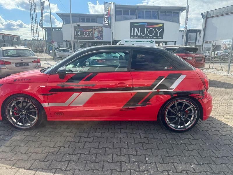 Gebraucht Audi A1 S-Line 185 PS (136 kW) 2013 Rot Kleinwagen