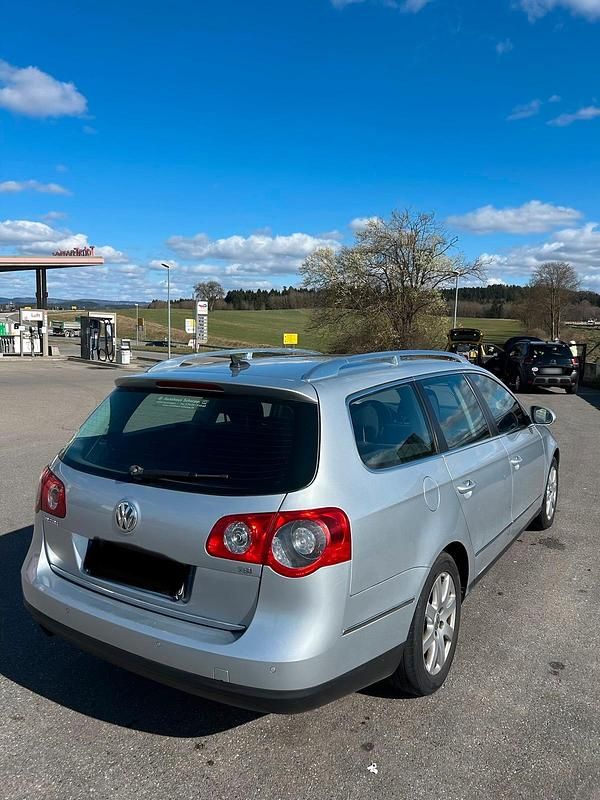 Gebraucht VW Passat 122 PS (89 kW) 2009 Kombi