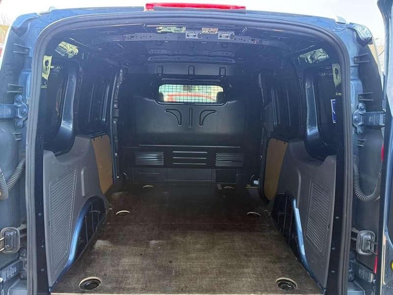 Gebraucht Ford Transit Connect Trend 120 PS (88 kW) 2022 Blue metallic Van / Kleinbus