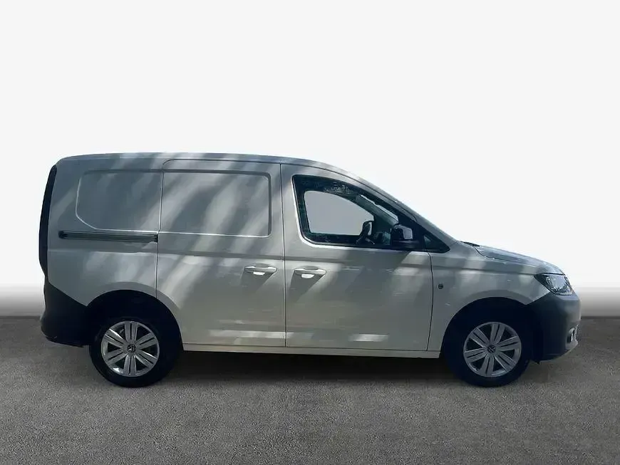 Gebraucht VW Caddy Sound 102 PS (75 kW) 2025 Weiß Van / Kleinbus