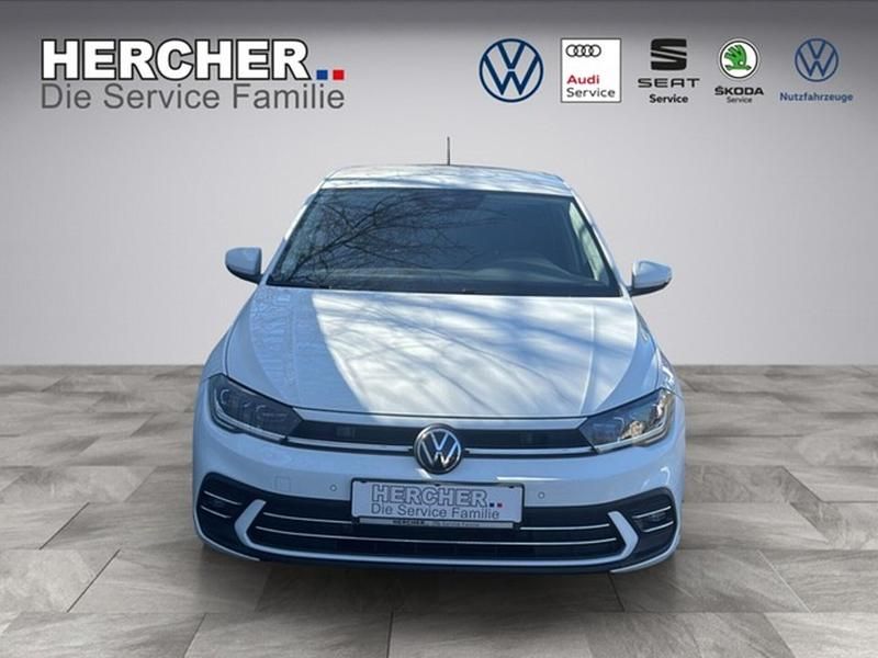 Gebraucht VW Polo Style 95 PS (69 kW) 2022 Weiß Limousine