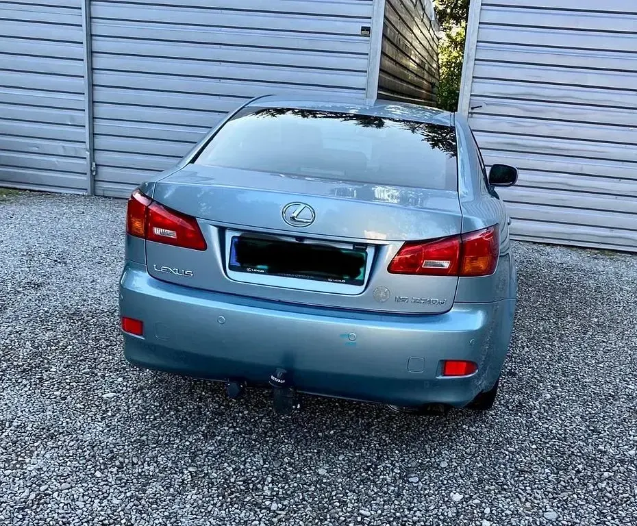 Gebraucht Lexus IS220 177 PS (130 kW) 2007 Blau Limousine