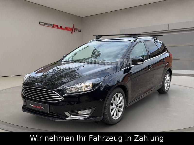 Iridiumschwarz metallic Gebraucht 2017 Ford Focus Titanium Kombi | 5.900 € (Superpreis) - Bild 1/4