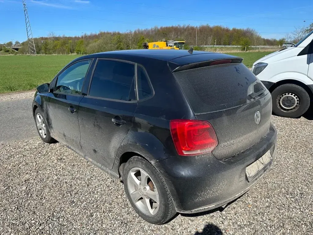 Gebraucht VW Polo 90 PS (66 kW) 2011 Schwarz Kleinwagen