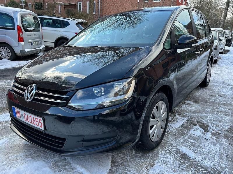 Gebraucht VW Sharan Trendline 150 PS (110 kW) 2015 Schwarz Van / Kleinbus