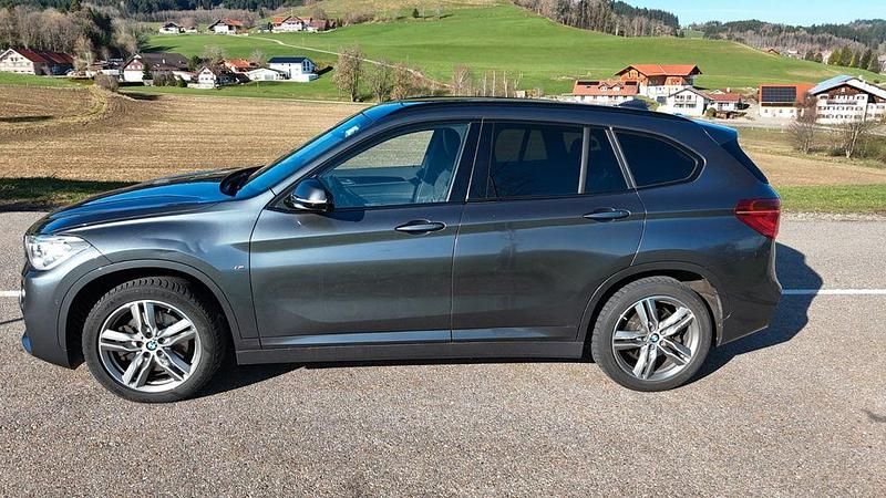 Gebraucht BMW X1 231 PS (169 kW) 2016 Grau SUV