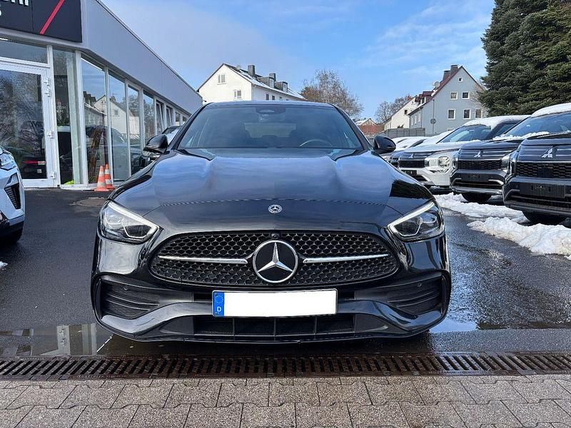 Gebraucht Mercedes C180 AMG 170 PS (125 kW) 2022 Schwarz Limousine