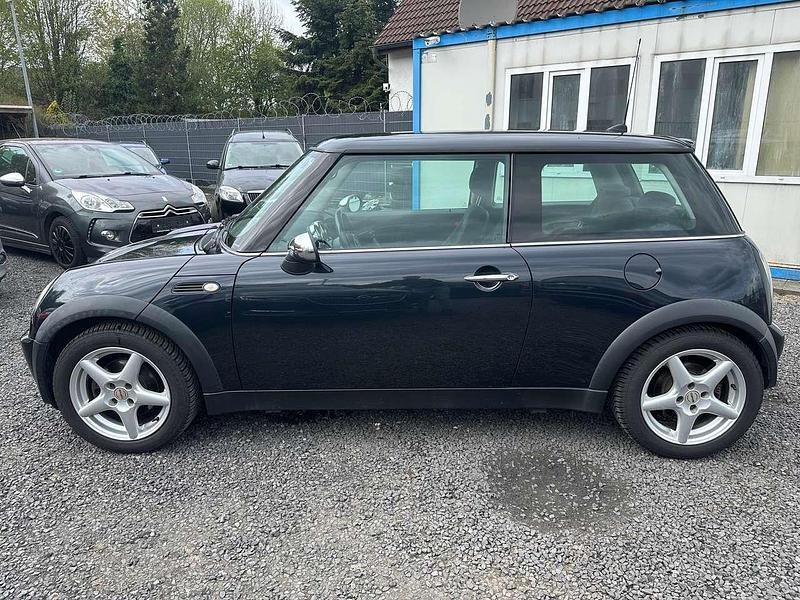 Second-hand Mini ONE 90 CP (66 kW) 2006 Negru Hatchback