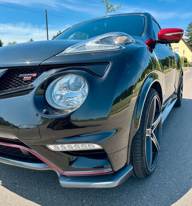 Schwarz Gebraucht 2015 Nissan Juke Nismo RS Nismo RS SUV | 11.700 € - Bild 1/4