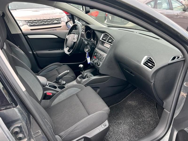 Gebraucht Citroën C4 120 PS (88 kW) 2013 Grau Limousine