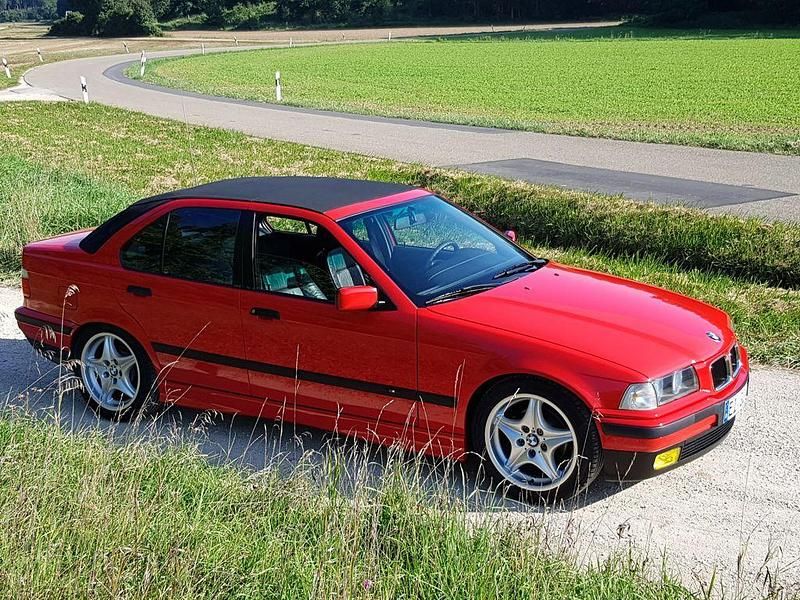 Gebraucht BMW 316 102 PS (75 kW) 1994 Rot Cabrio