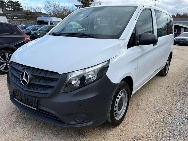 Gebraucht Mercedes Vito 163 PS (119 kW) 2020 Arktikweiss Van