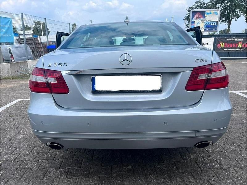 Gebraucht Mercedes E350 292 PS (214 kW) 2011 Silber Limousine