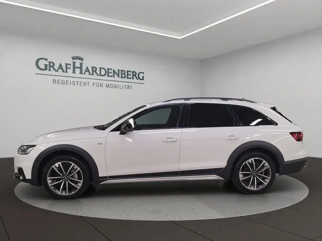 Gebraucht Audi A4 Allroad Ambiente 204 PS (150 kW) 2022 Ibisweiß Kombi