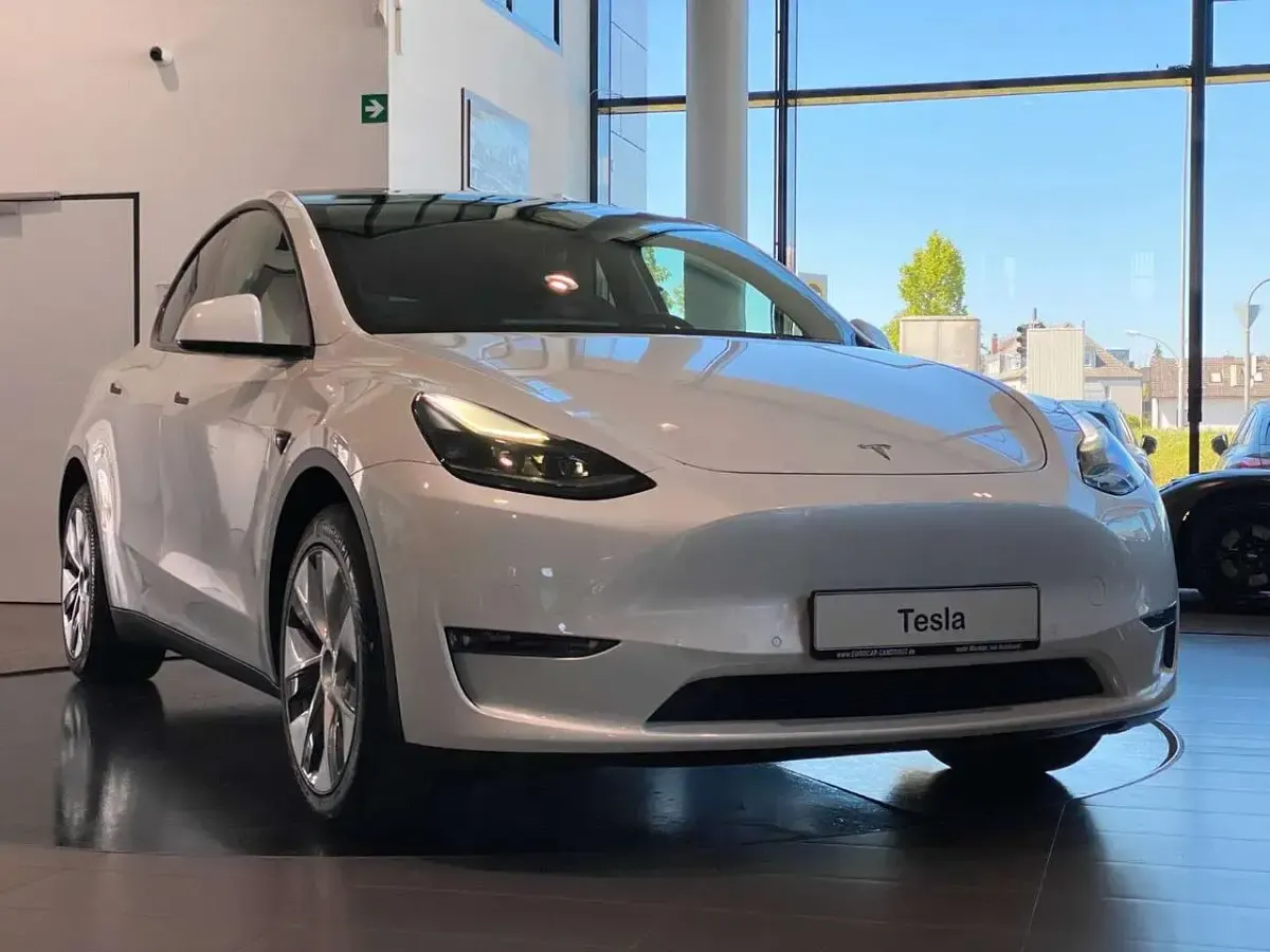 Brugt Tesla Model Y Long Range AWD 378 kW (514 HK) 2021 Hvid SUV