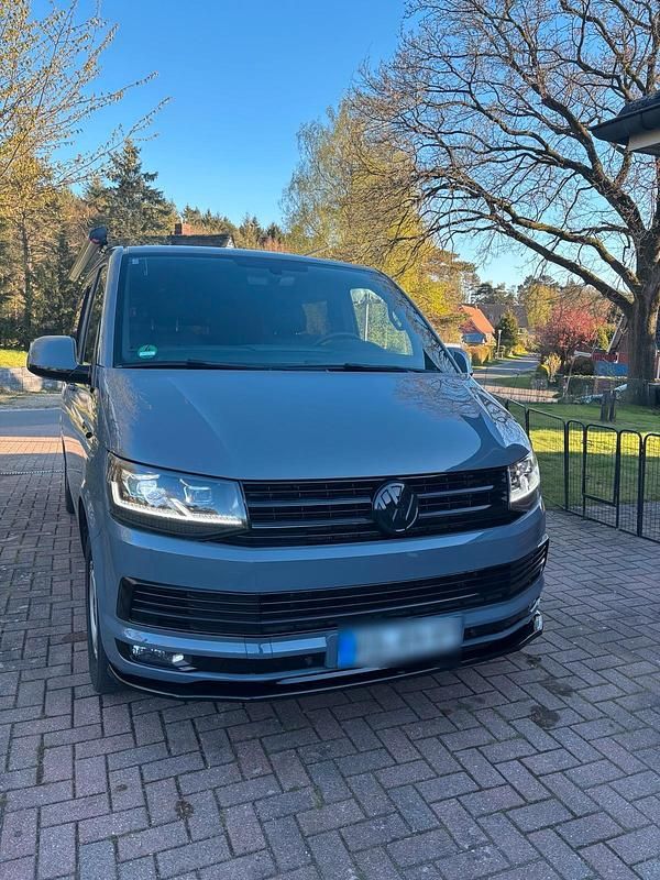 Usata VW Transporter 150 CV (110 kW) 2018 Grigio Furgone
