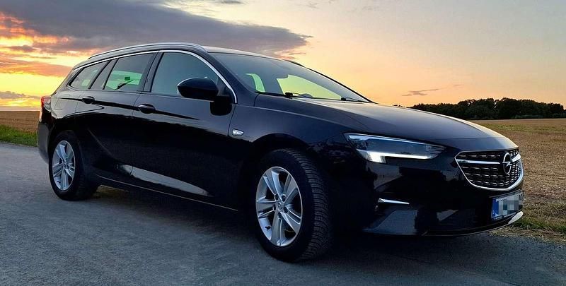 Schwarz Gebraucht 2021 Opel Insignia Business Kombi | 18.900 € (Fairer Preis) - Bild 1/4