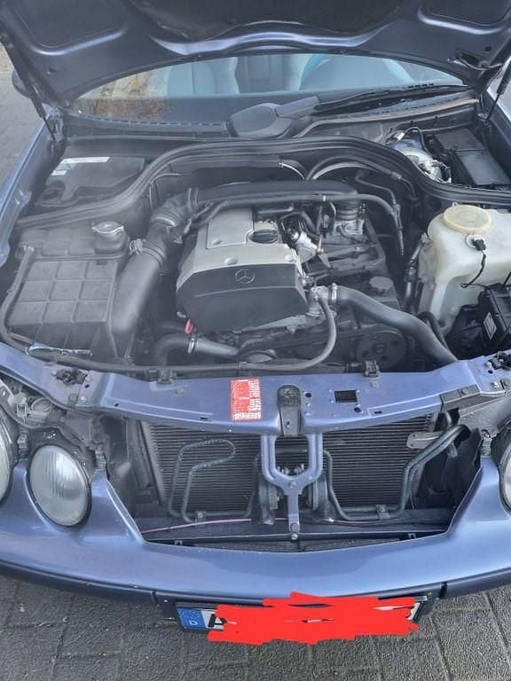Gebraucht Mercedes CLK200 Avantgarde 136 PS (100 kW) 1998 Blau Cabrio