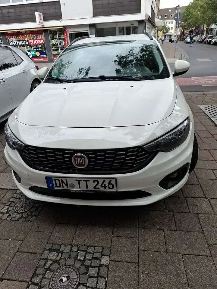 Gebraucht Fiat Tipo Lounge 120 PS (88 kW) 2019 Weiß Kombi