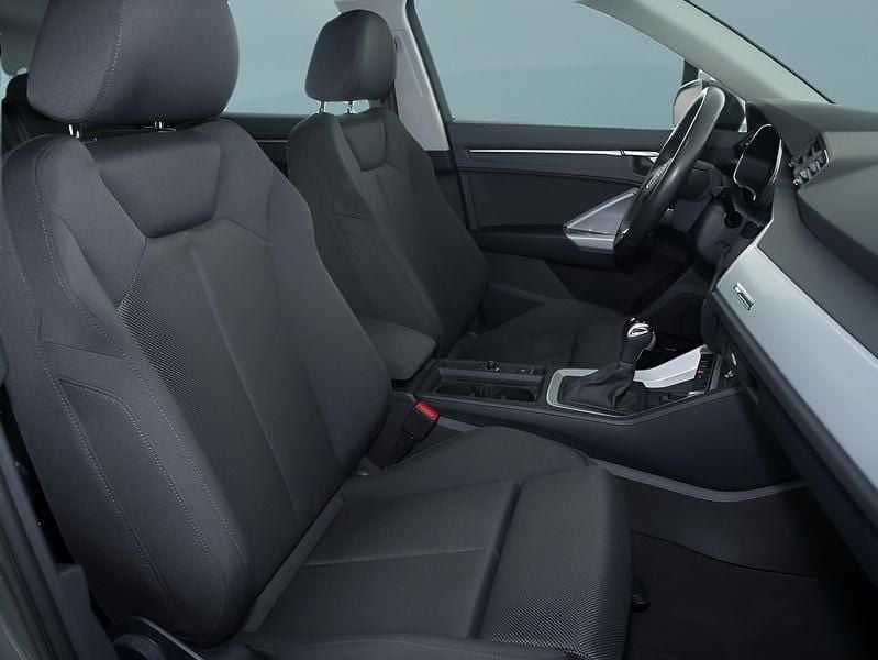 Gebraucht Audi Q3 150 PS (110 kW) 2022 Grau SUV
