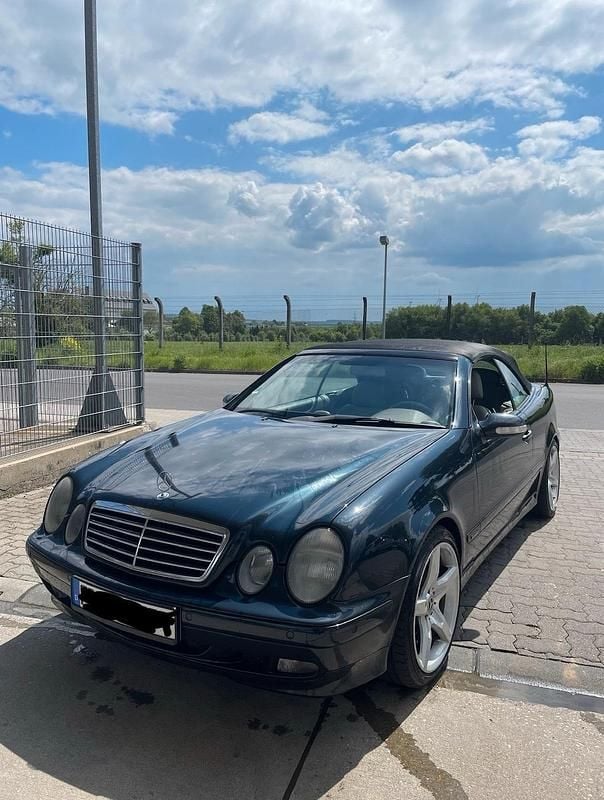 Blau Gebraucht 2000 Mercedes CLK320 Elegance Cabrio | 4.499 € (Fairer Preis) - Bild 1/4