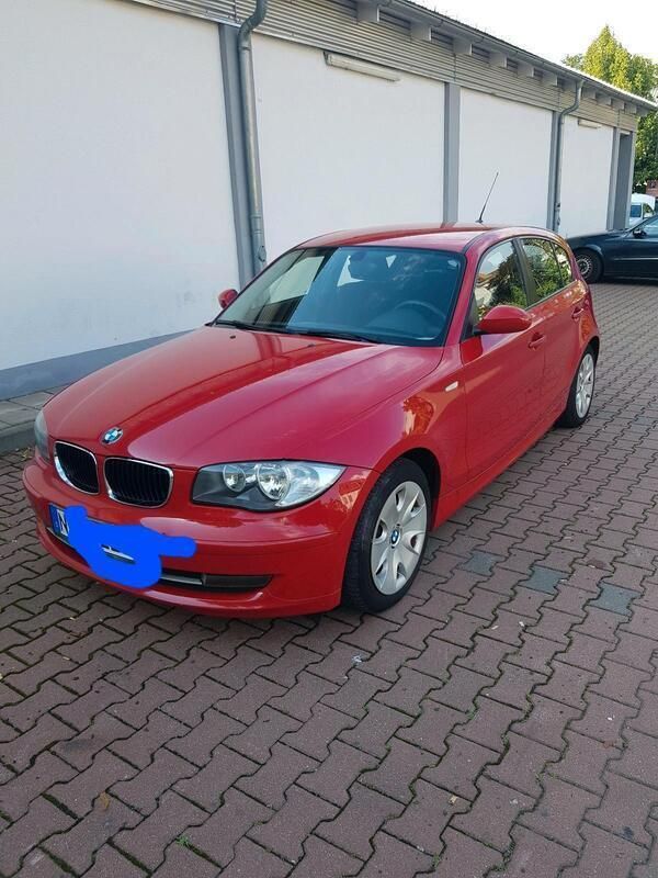 Rot Gebraucht 2009 BMW 118 Kleinwagen | 2.999 € (Guter Preis) - Bild 1/4