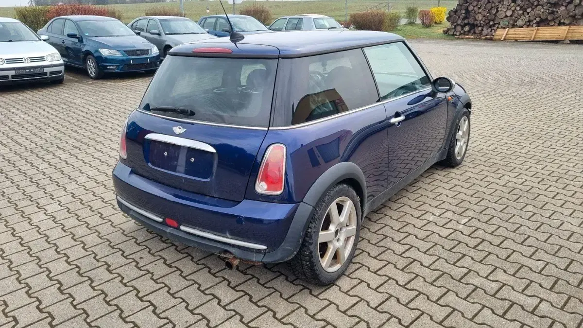 Gebraucht Mini ONE 90 PS (66 kW) 2005 Schwarz Kleinwagen