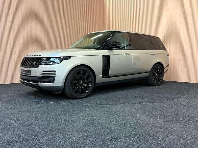 Gebraucht Land Rover Range Rover Vogue 525 PS (386 kW) 2019 Gold SUV