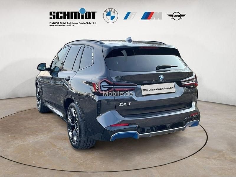 Gebraucht BMW iX3 Impressive 210 kW (286 PS) 2022 Grau SUV